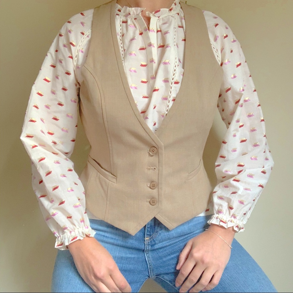 New York Company Beige Vest Sz 10